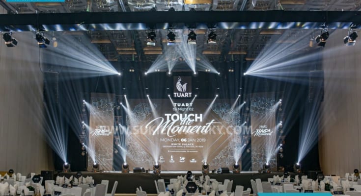 tổ chức hội nghị nhỏ